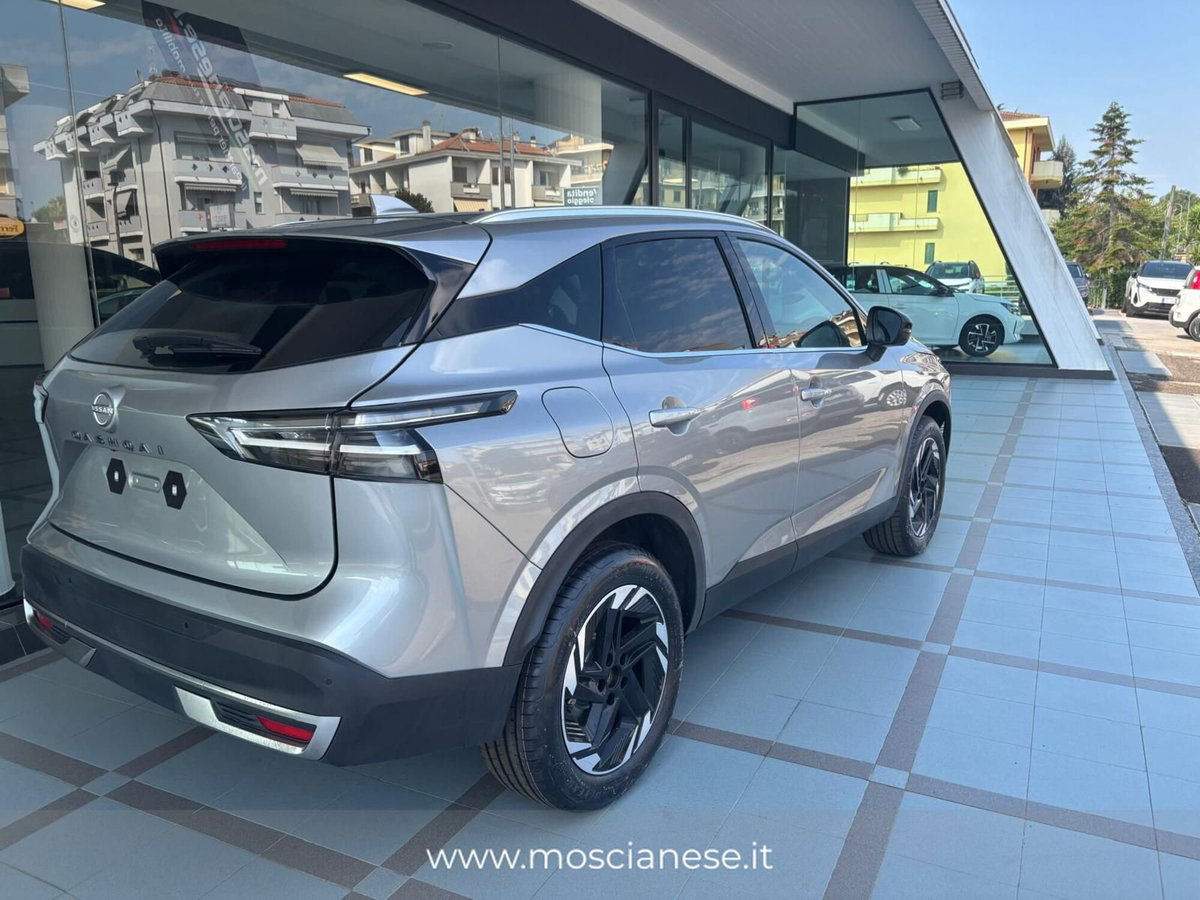 Nissan Qashqai 1.3 mhev N-Connecta 2wd 140cv (4)