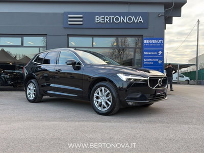 Volvo XC60 B4 (d) AWD Geartronic Momentum Pro usata