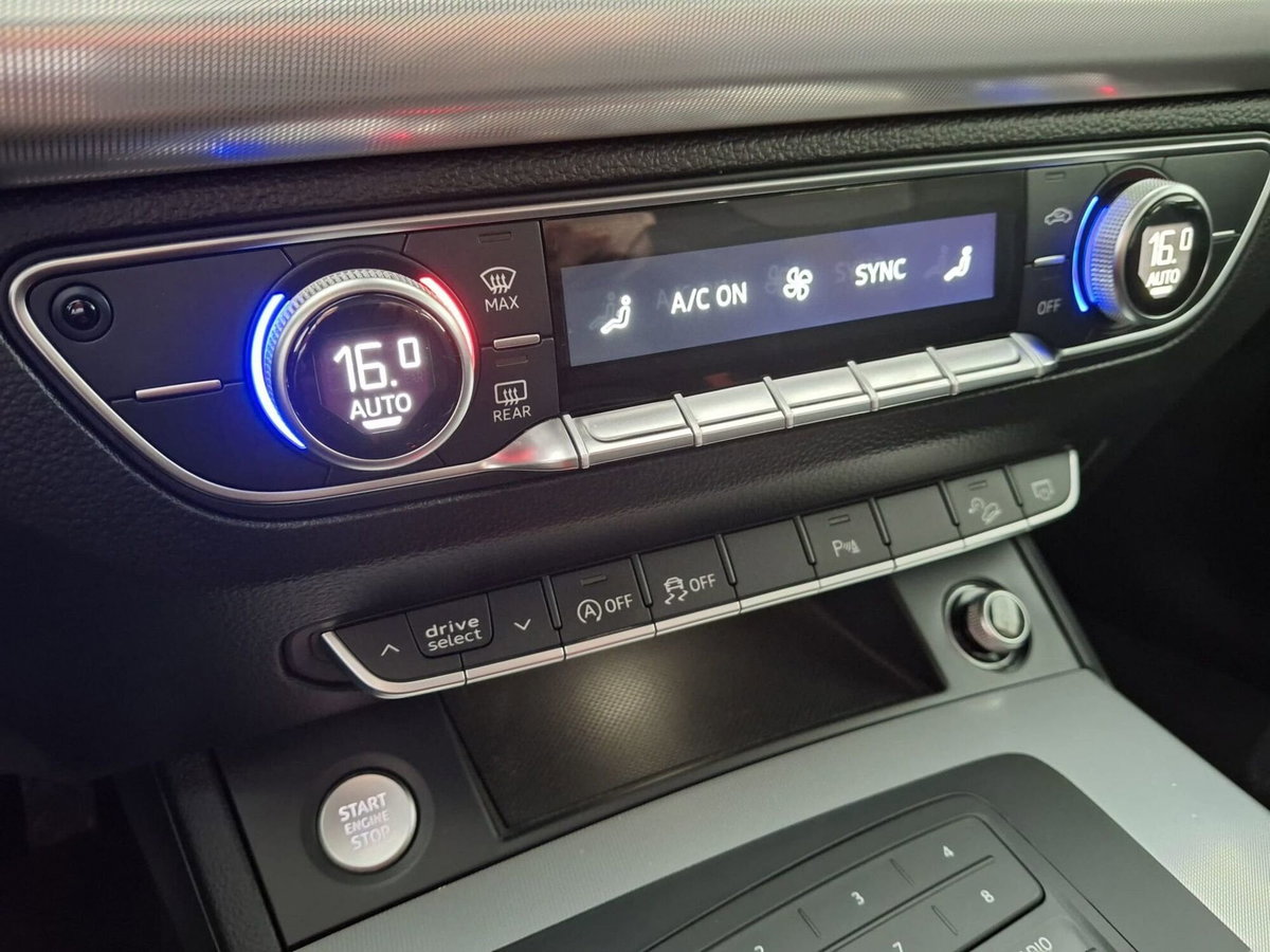 Audi Q5 40 TDI quattro S tronic S line plus (18)
