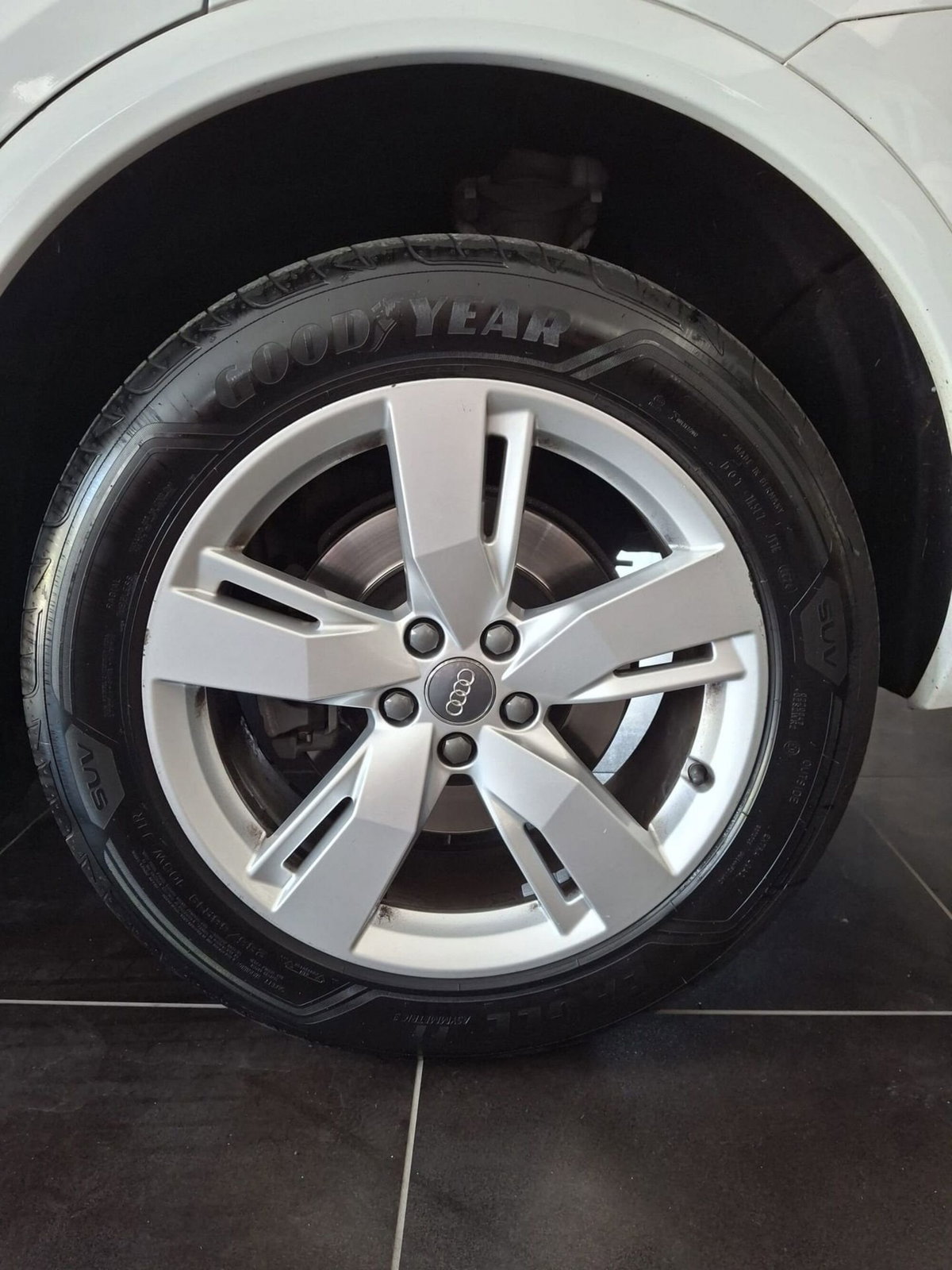 Audi Q5 40 TDI quattro S tronic S line plus (9)
