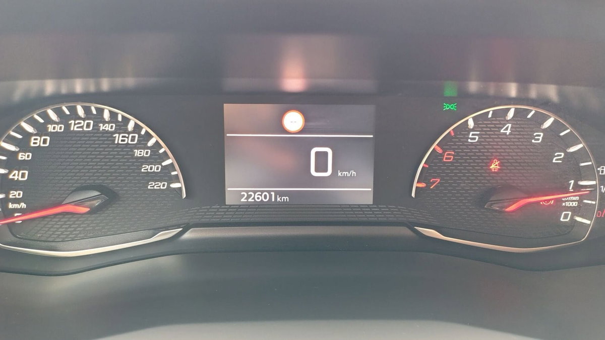 Peugeot 208 PureTech 100 Stop&Start 5 porte Allure (4)