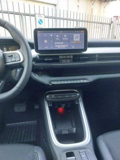 Jeep Avenger 1.2 turbo Summit fwd 100cv (11)