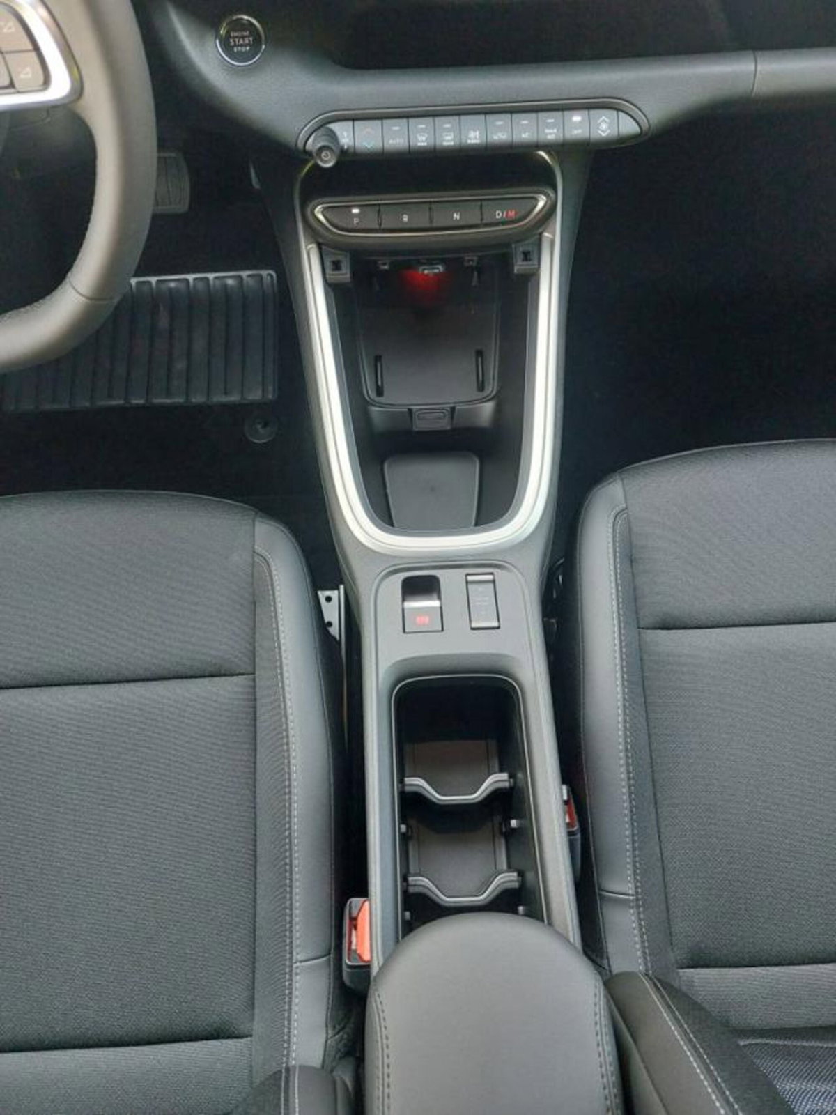 Jeep Avenger 1.2 turbo Summit fwd 100cv (12)