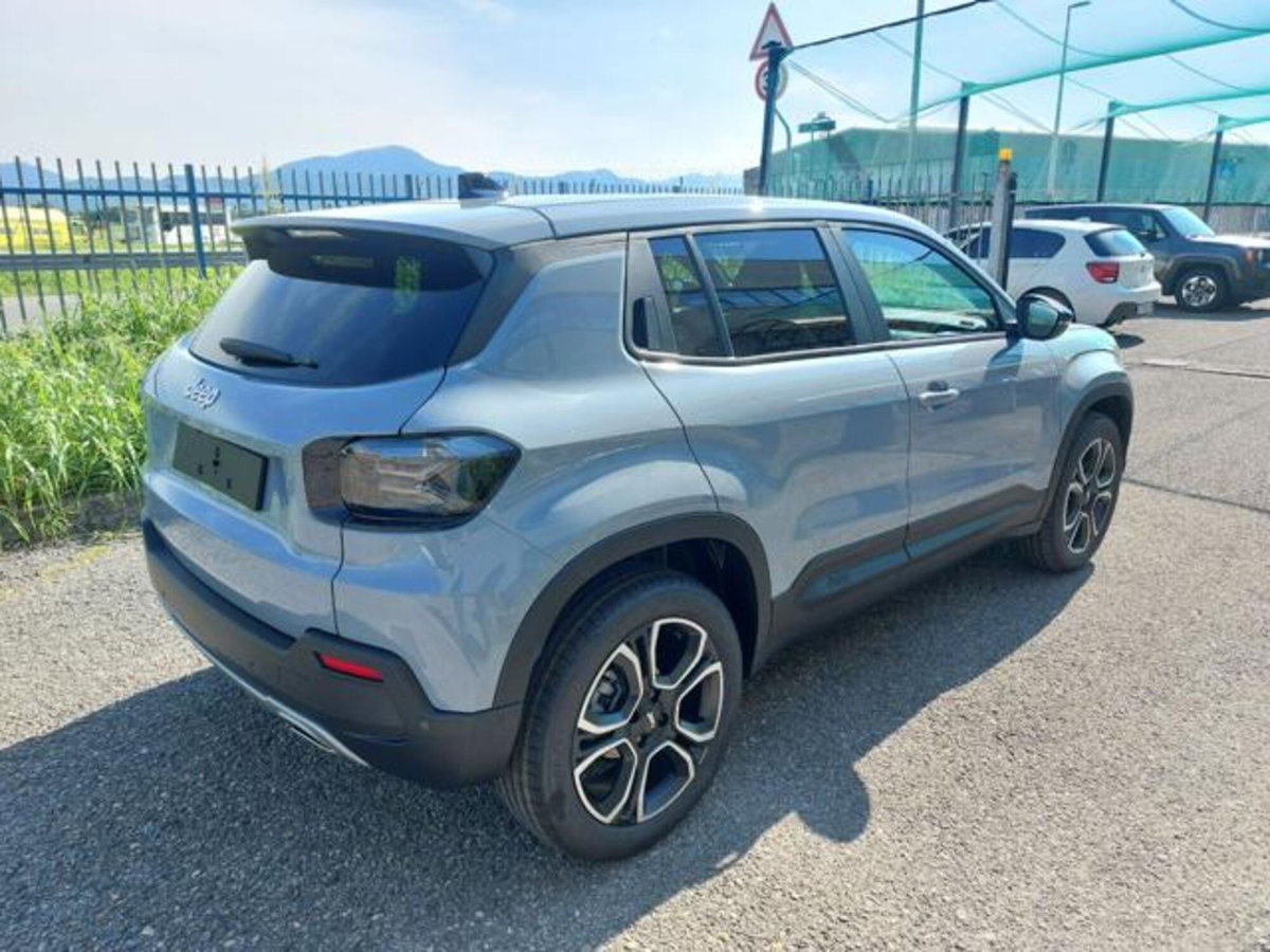 Jeep Avenger 1.2 turbo Summit fwd 100cv (3)