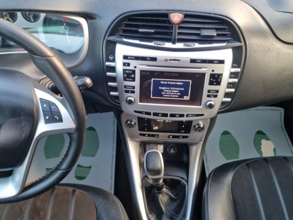 Lancia Delta 1.6 MJT DPF Oro (16)