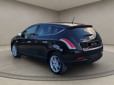 Lancia Delta 1.6 MJT DPF Oro (3)