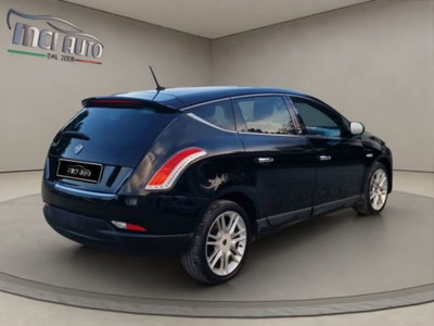 Lancia Delta 1.6 MJT DPF Oro (5)