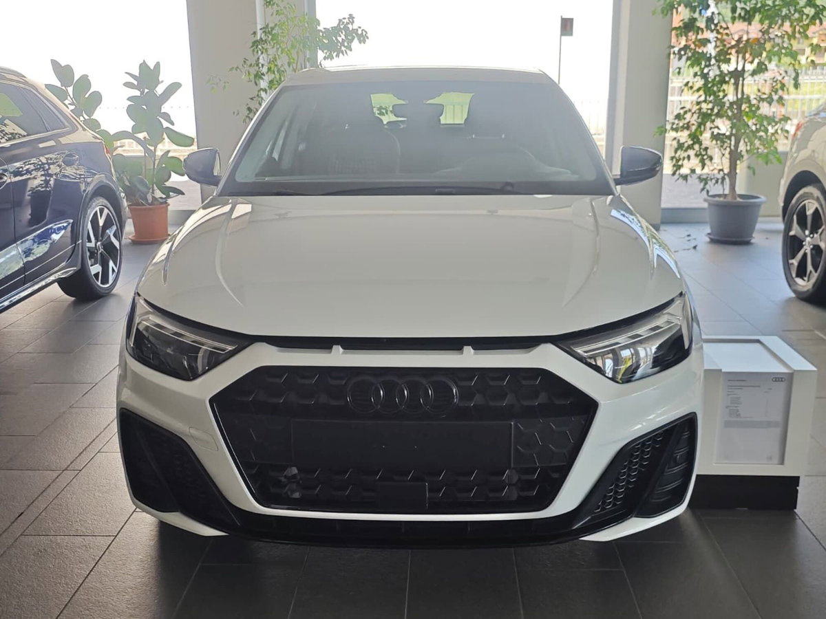 Audi A1 Sportback 30 TFSI S tronic S line edition (3)