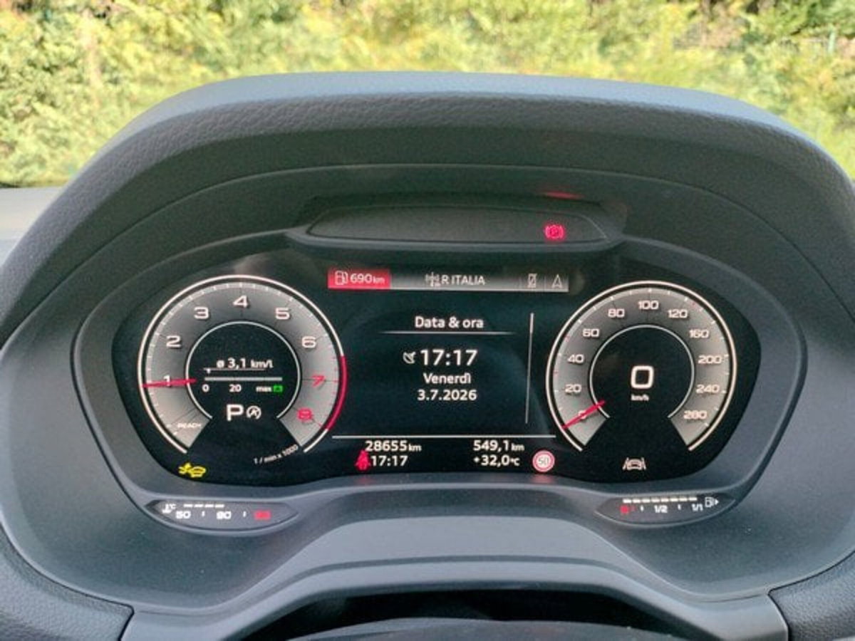 Audi Q2 Q2 35 TFSI S tronic S line Edition (20)