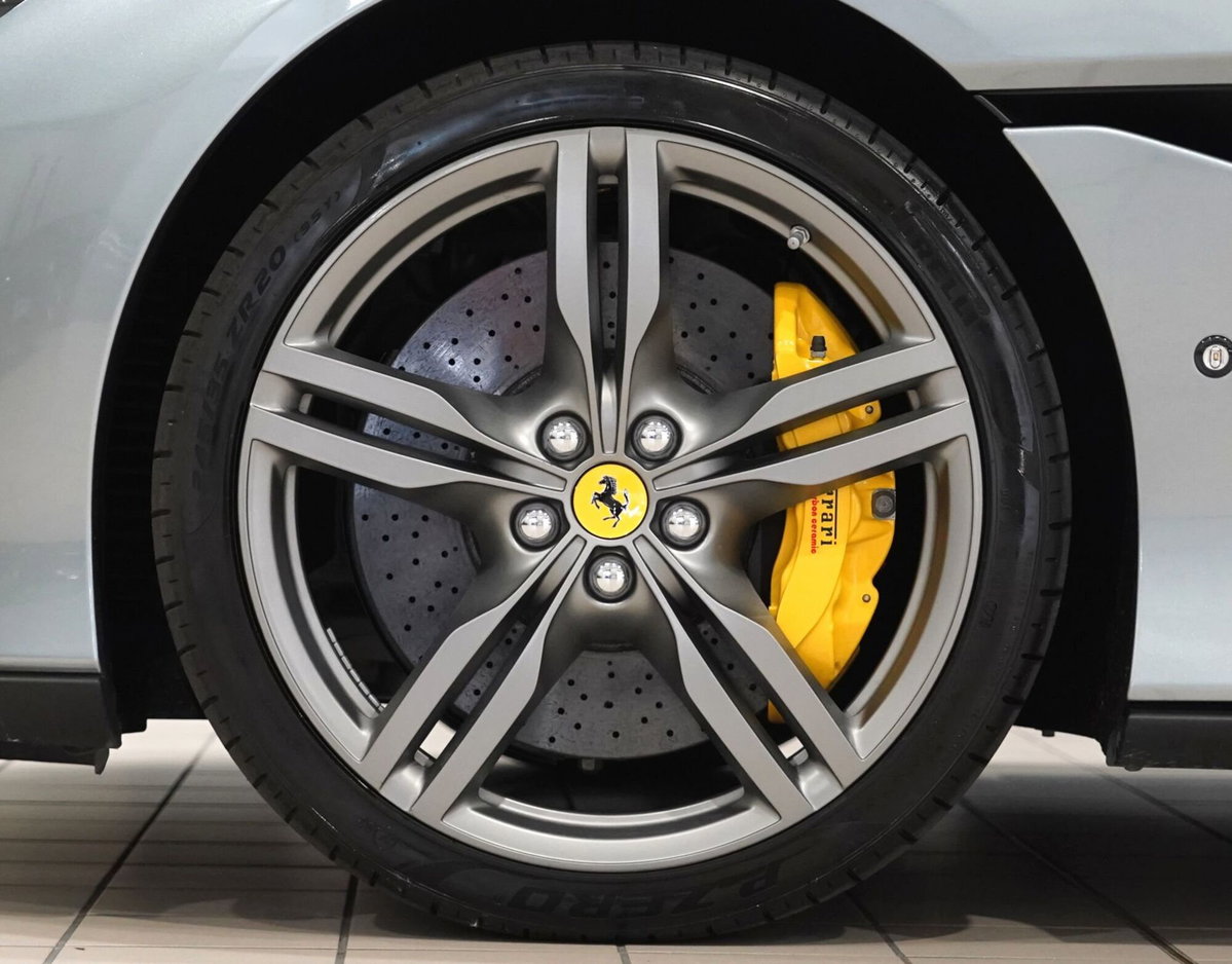 Ferrari Portofino Spider Portofino (12)