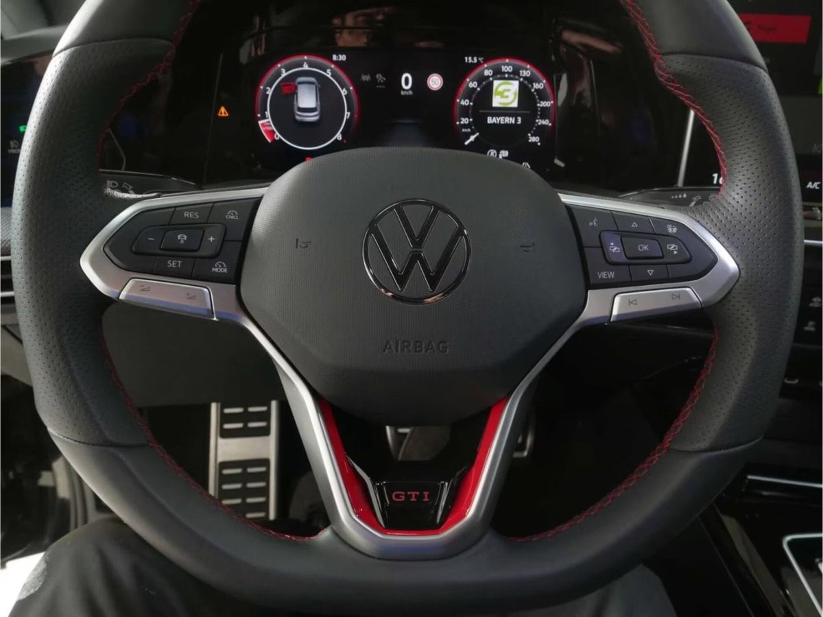 Volkswagen Golf GTI Clubsport 2.0 TSI DSG 5p. BlueMotion Technology (8)