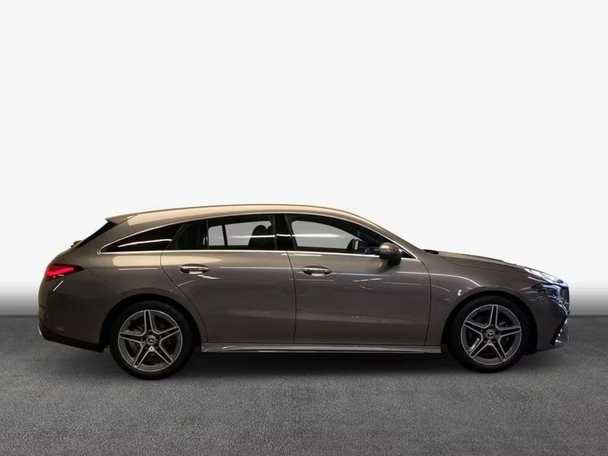 Mercedes-Benz CLA Shooting Brake 180 d AMG Line Advanced Plus auto (5)