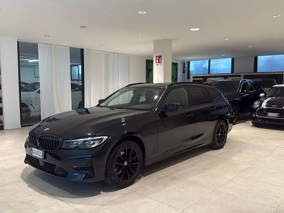 BMW Serie 3 Touring 318d  mhev 48V auto usata