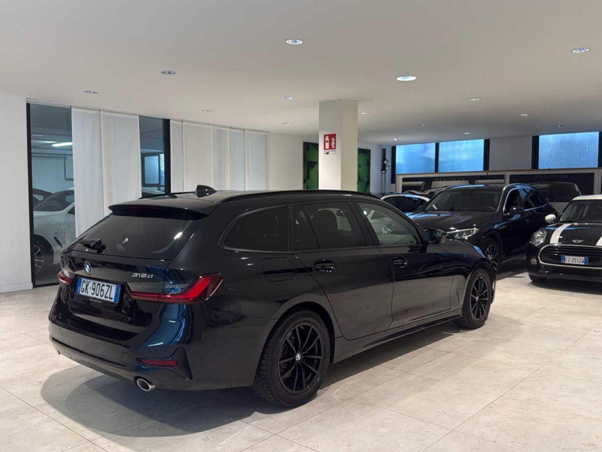 BMW Serie 3 Touring 318d  mhev 48V auto (7)