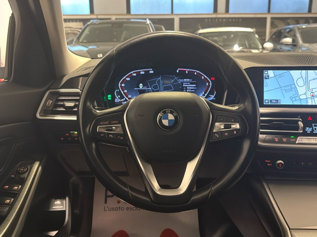 BMW Serie 3 Touring 318d  mhev 48V auto (9)