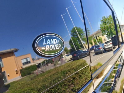 Land Rover Defender 110 3.0d i6 mhev SE awd 250cv auto 6p.ti (7)