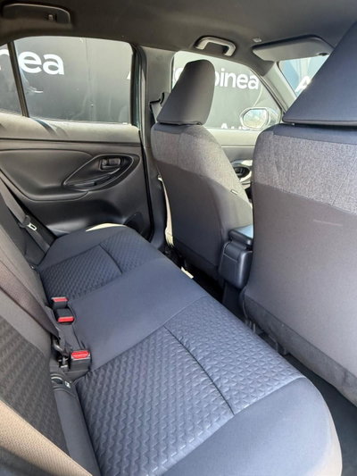 Toyota Yaris Cross Trend fwd 130cv e-cvt (15)