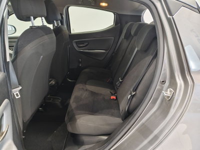 Lancia Ypsilon 1.3 MJT 16V 95 CV 5 porte S&S Gold (18)