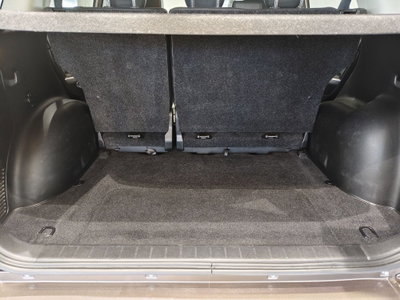 Suzuki Grand Vitara 1.9 DDiS 5 porte Offroad (14)