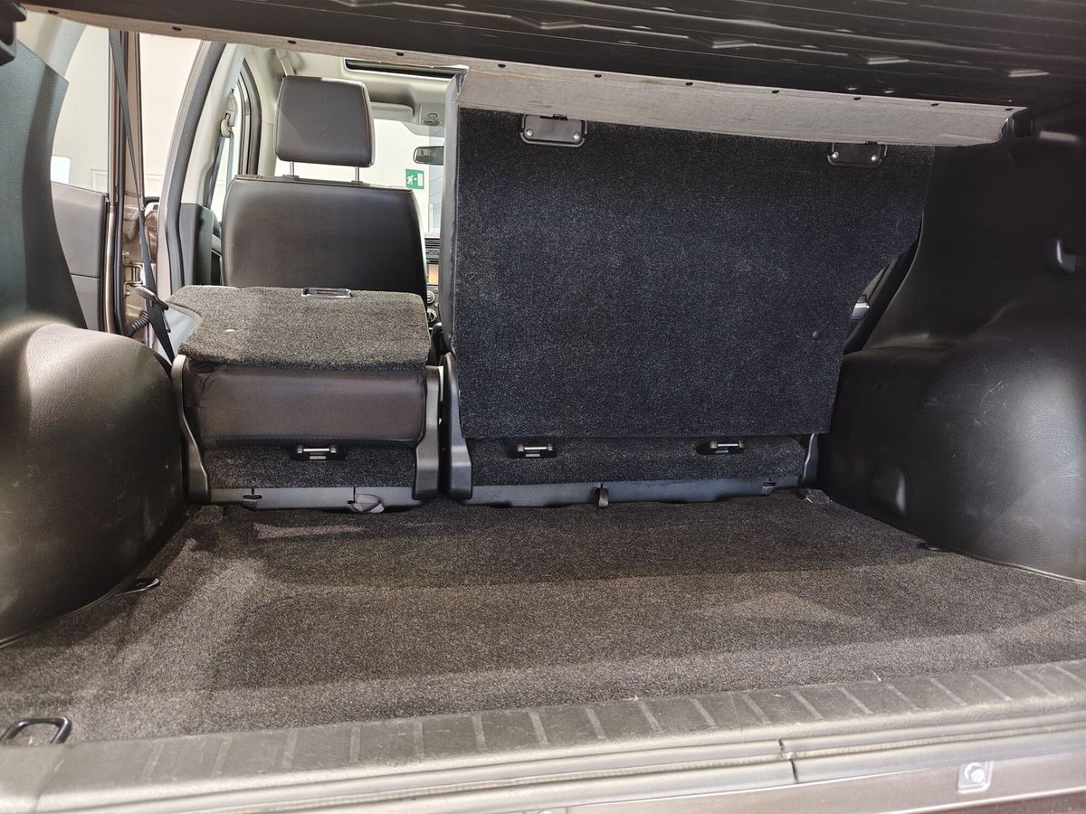 Suzuki Grand Vitara 1.9 DDiS 5 porte Offroad (15)
