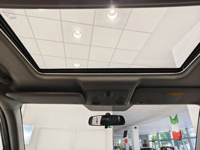 Suzuki Grand Vitara 1.9 DDiS 5 porte Offroad (17)