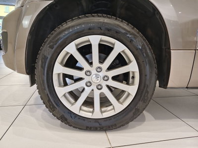 Suzuki Grand Vitara 1.9 DDiS 5 porte Offroad (7)