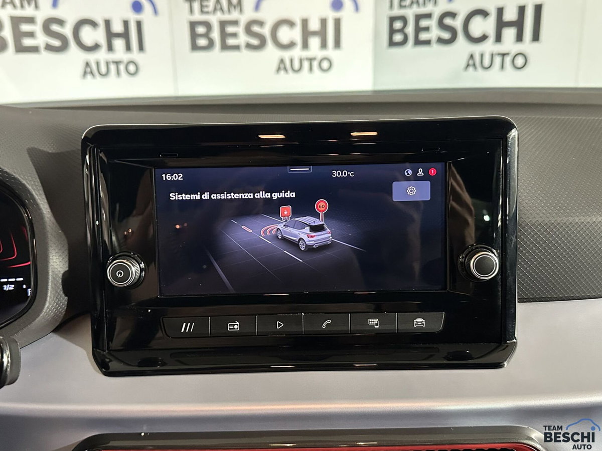 SEAT Arona 1.0 ecotsi FR 95cv (10)