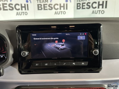 SEAT Arona 1.0 ecotsi FR 95cv (10)