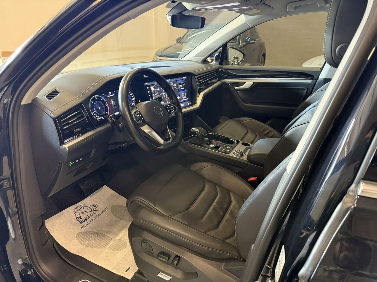 Volkswagen Touareg 3.0 V6 TDI 286 CV SCR Elegance (7)