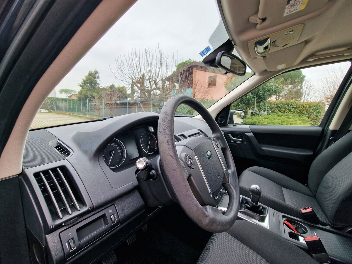 Land Rover Freelander 2.2 eD4 2WD S.W. S (13)