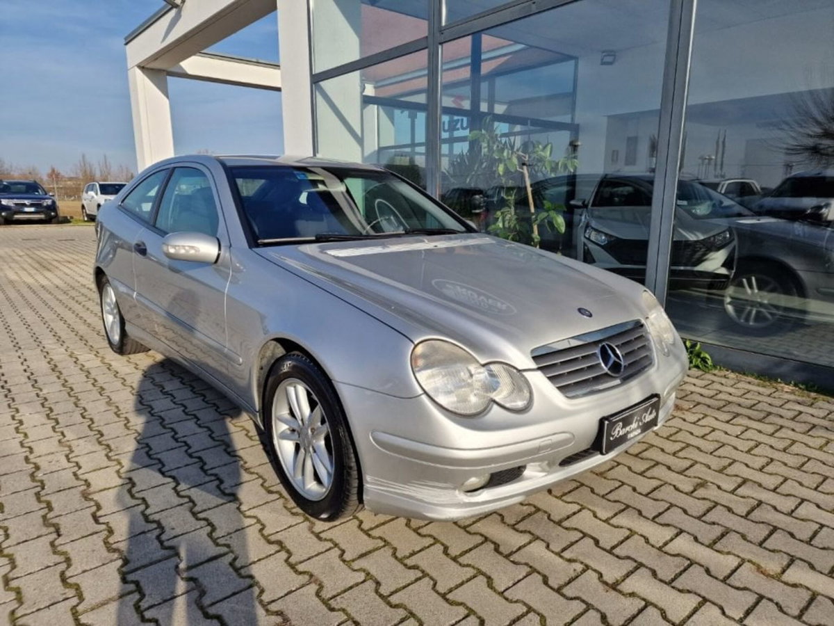 Mercedes-Benz Classe C Coupé 220 CDI cat Sportcoupé Classic (3)