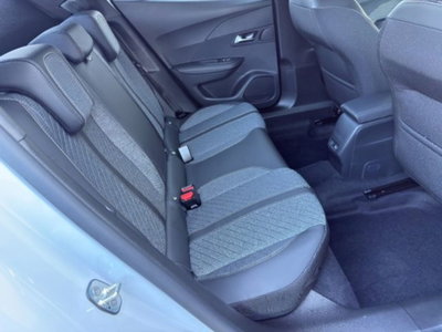 Peugeot 2008 1.2 hybrid Allure 110cv e-dcs6 (13)