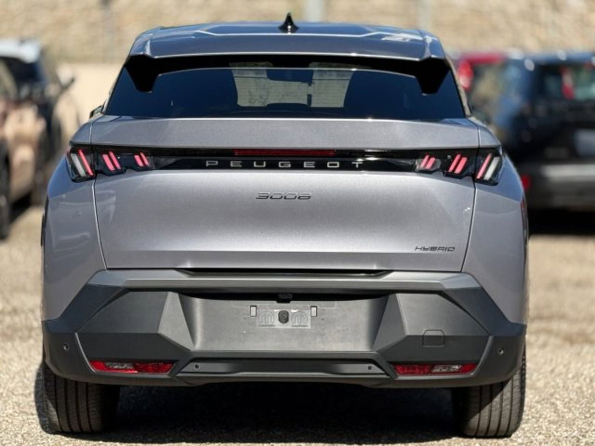 Peugeot 3008 1.2 hybrid Allure 145cv e-dcs6 (5)