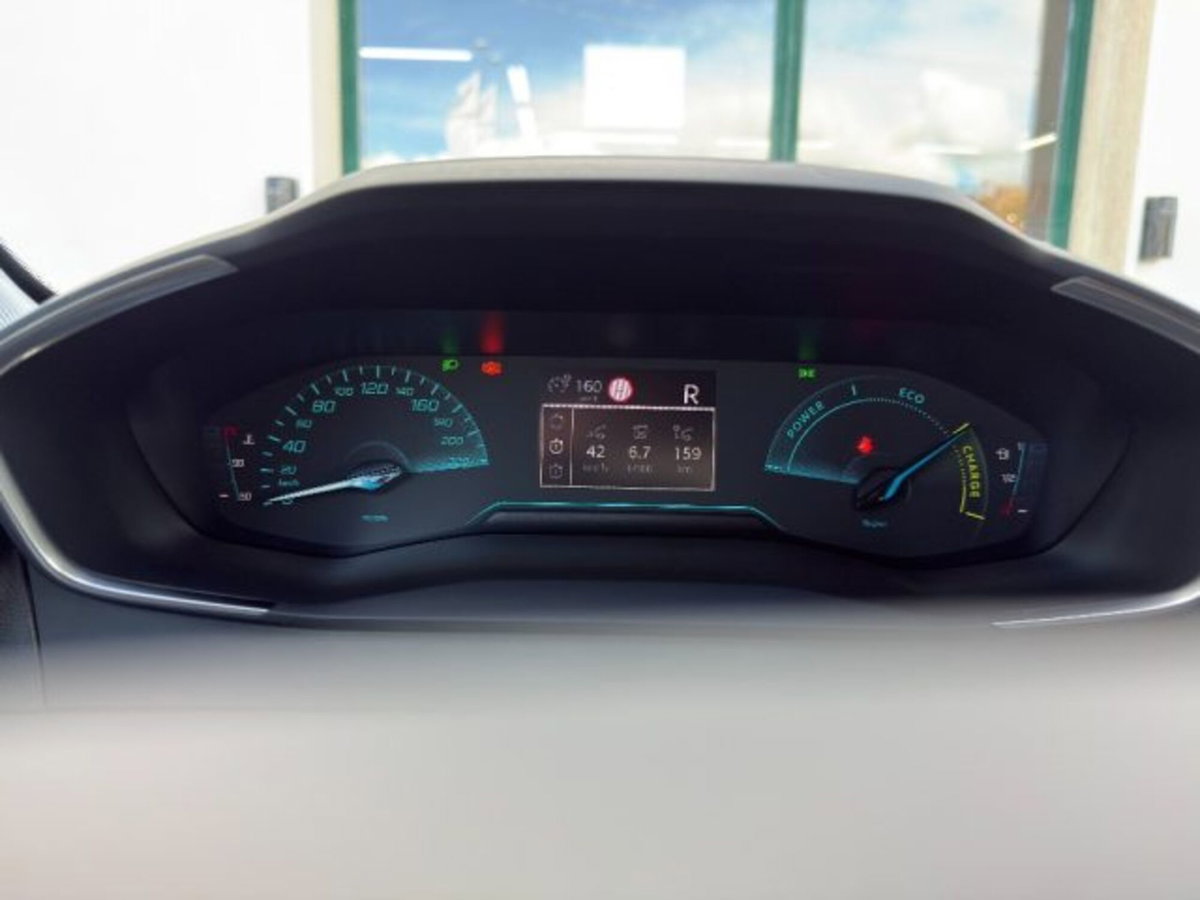 Peugeot 208 1.2 hybrid Active 100cv e-dcs 6 (20)