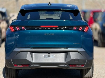 Peugeot 3008 1.2 hybrid Allure 145cv e-dcs6 (3)