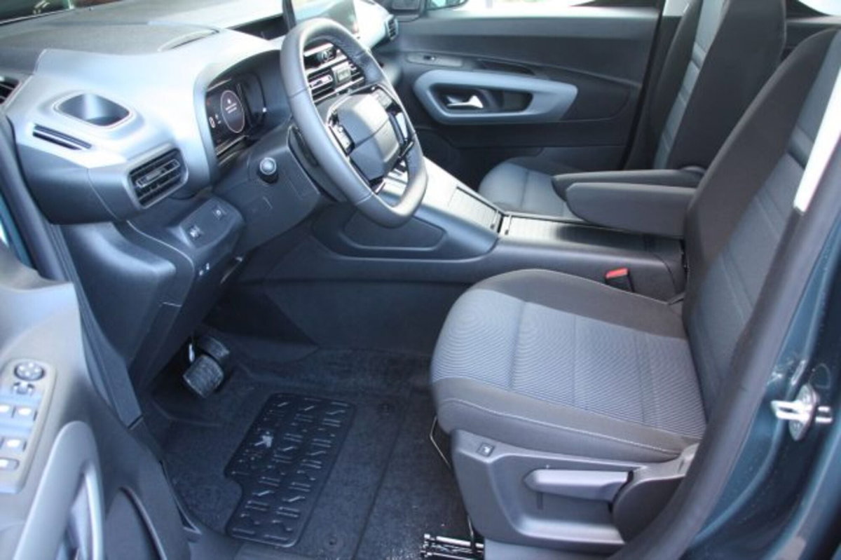 Fiat Qubo 1.5 d La Prima 130cv at8 (7)