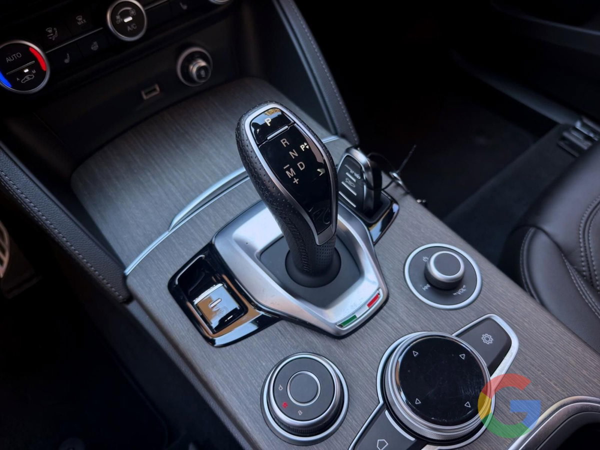 Alfa Romeo Stelvio Stelvio 2.0 Turbo 280 CV AT8 Q4 Ti (11)