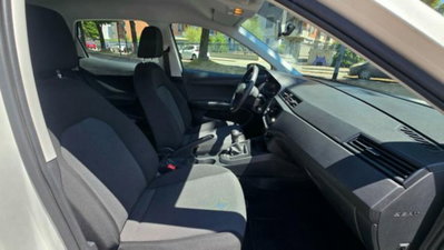 SEAT Arona 1.0 ecotsi Style 95cv (14)