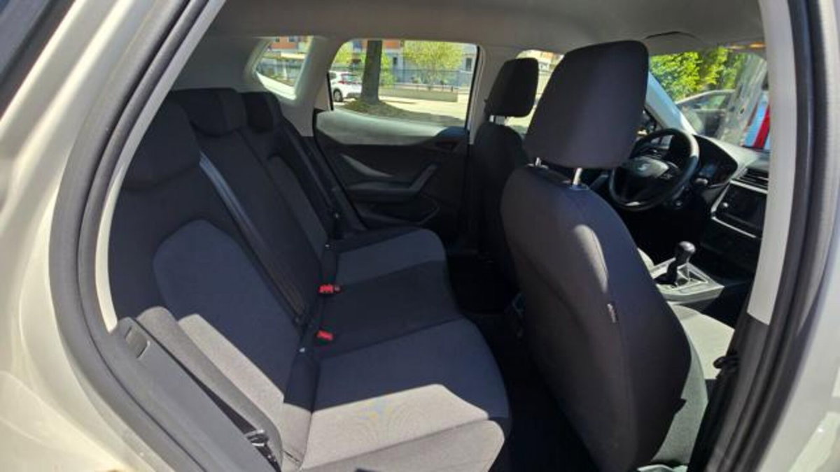 SEAT Arona 1.0 ecotsi Style 95cv (19)