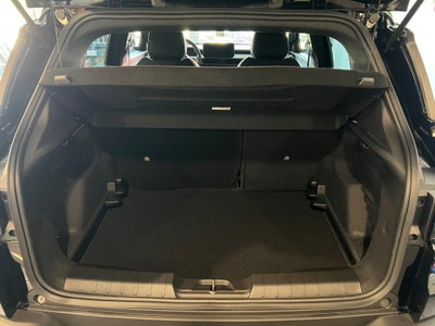 Jeep Avenger 1.2 turbo e-hybrid mhev Summit fwd 110cv edct6 (9)