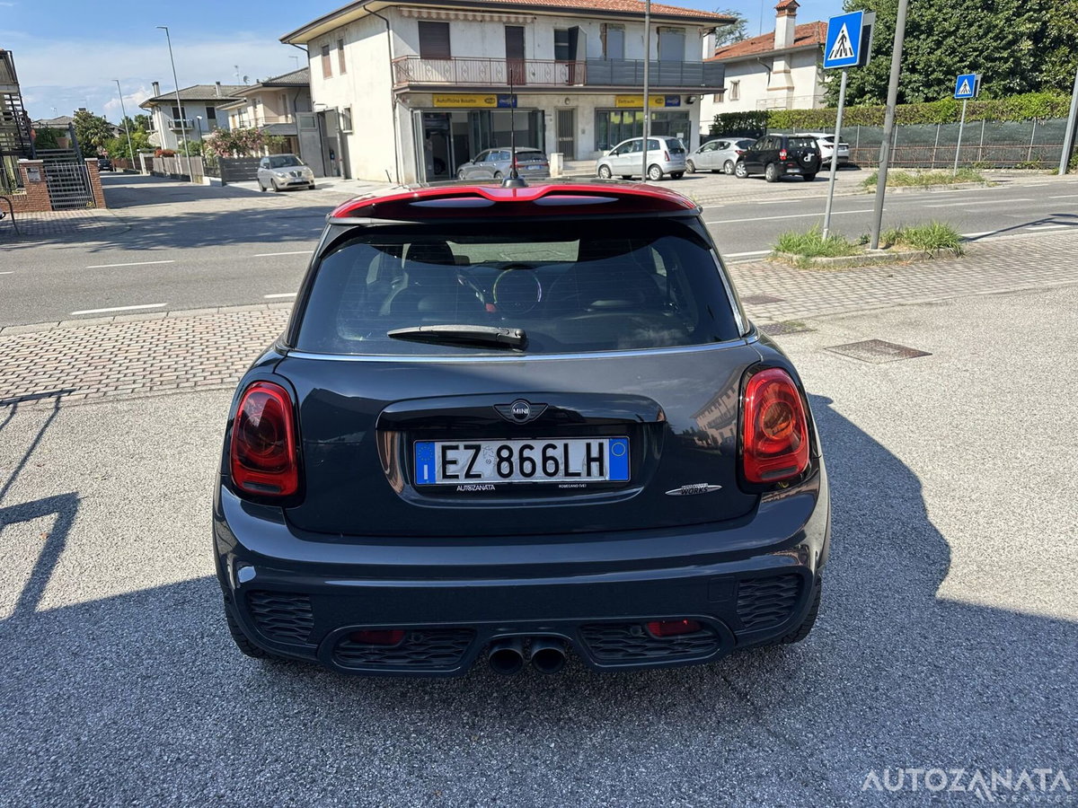 MINI Mini 2.0 John Cooper Works (6)