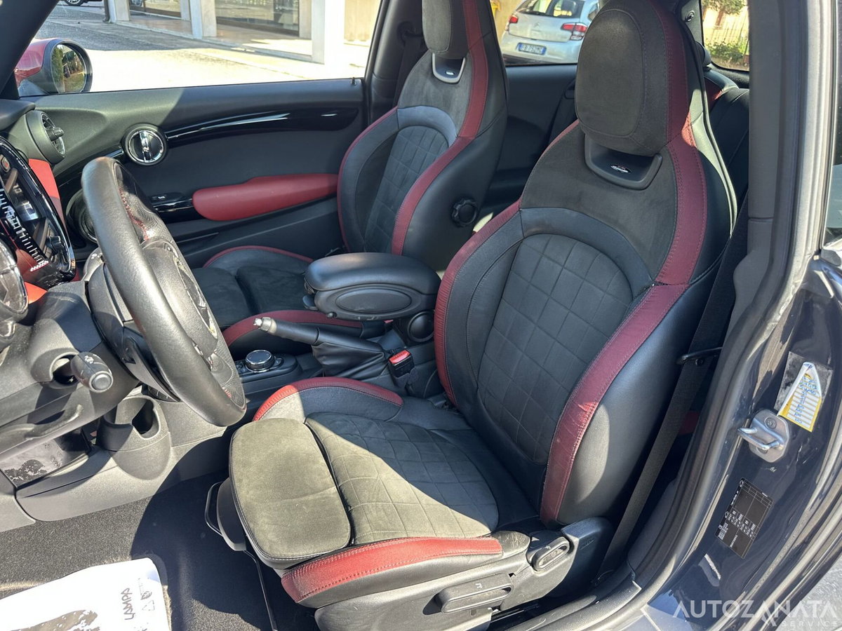 MINI Mini 2.0 John Cooper Works (8)