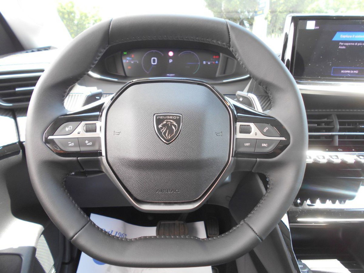 Peugeot 208 Turbo 110 S&S 5 porte Allure (17)