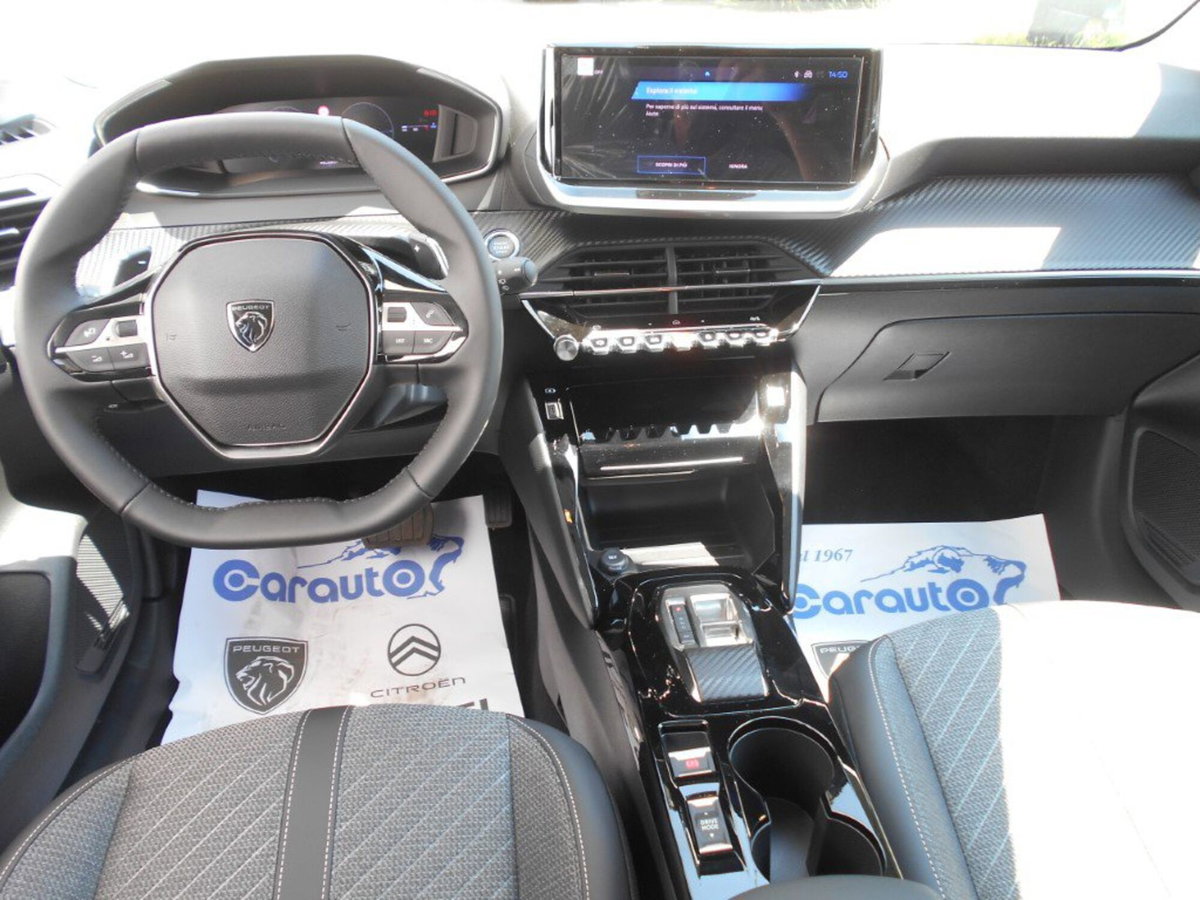 Peugeot 208 Turbo 110 S&S 5 porte Allure (8)