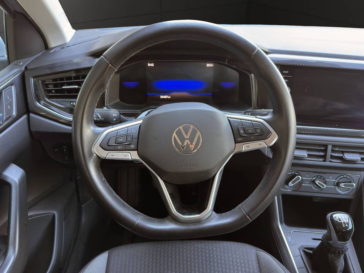 Volkswagen Polo 1.0 tsi Life 95cv (11)