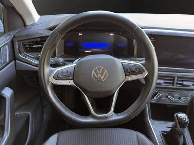 Volkswagen Polo 1.0 tsi Life 95cv (11)