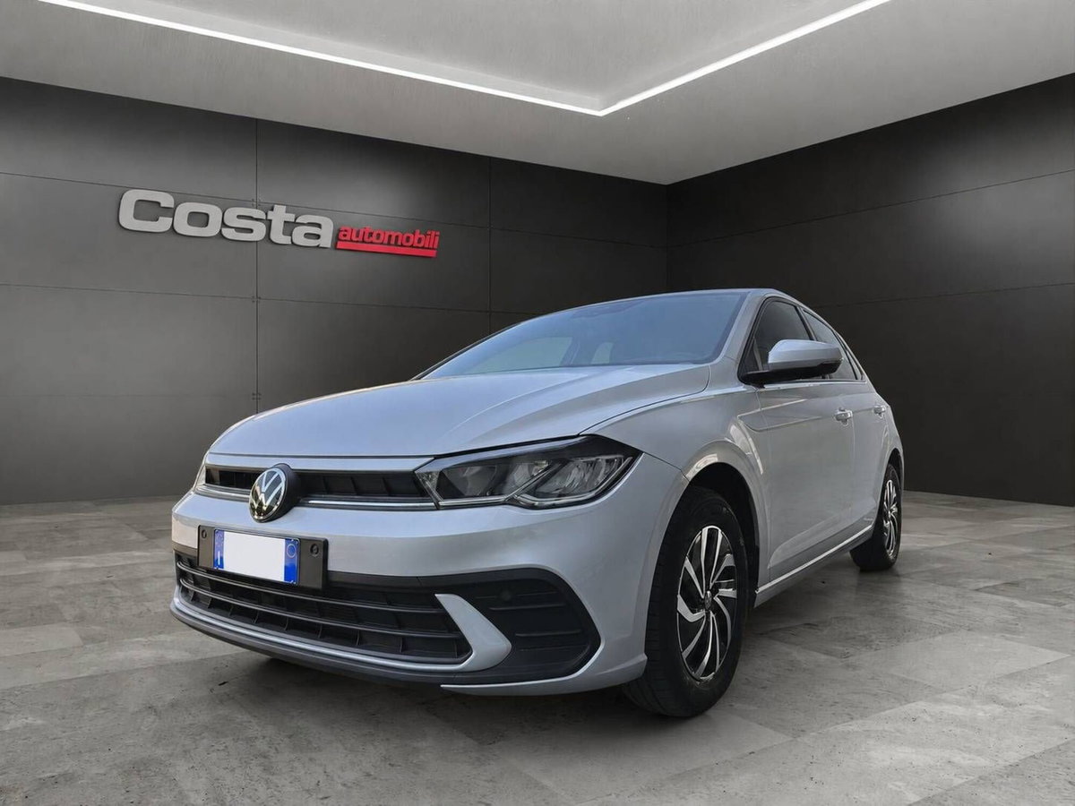 Volkswagen Polo 1.0 tsi Life 95cv (2)