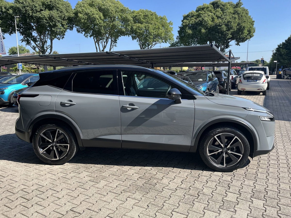 Nissan Qashqai 1.3 mhev Tekna 2wd 140cv (4)