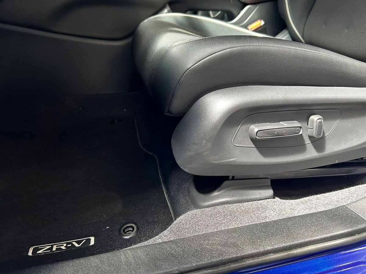 Honda ZR-V 2.0 hev Sport (17)