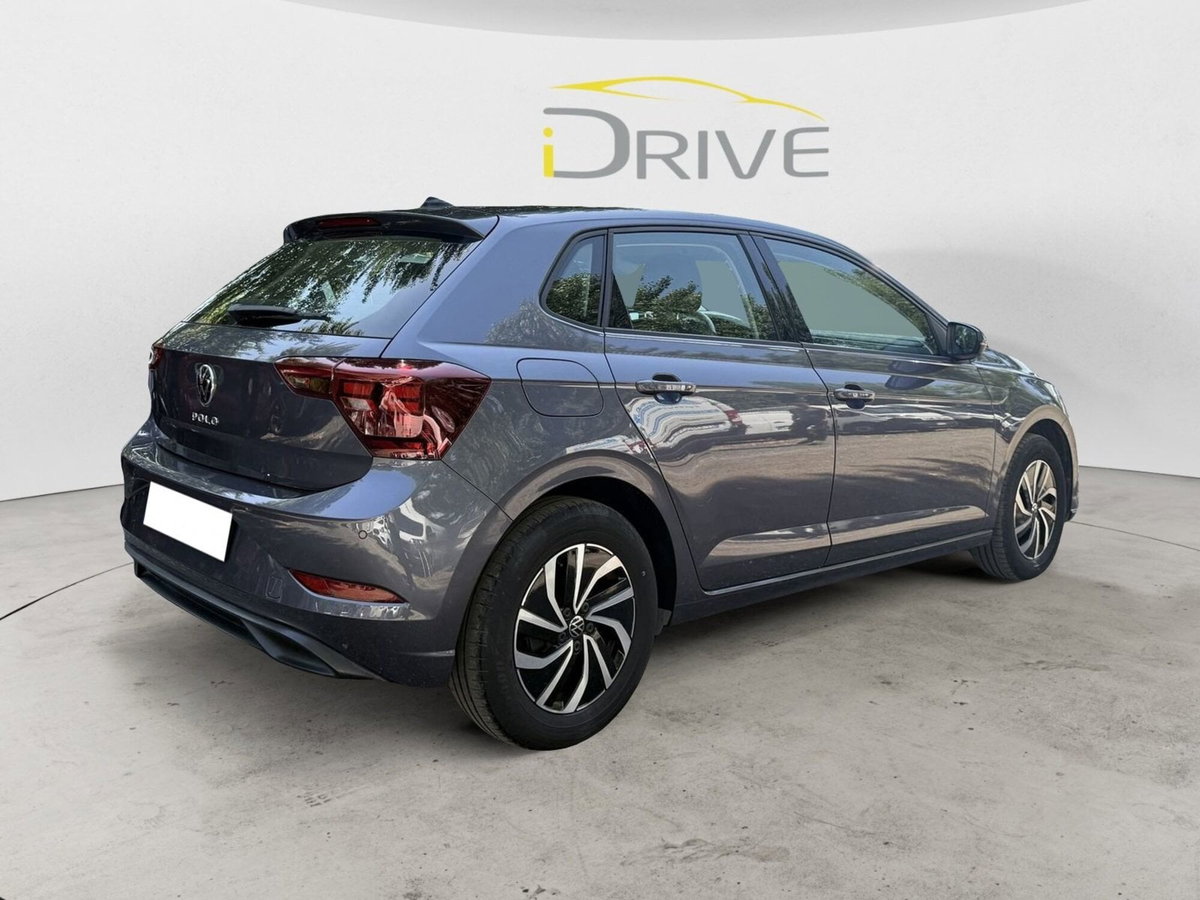 Volkswagen Polo 1.0 tsi Life 95cv (4)
